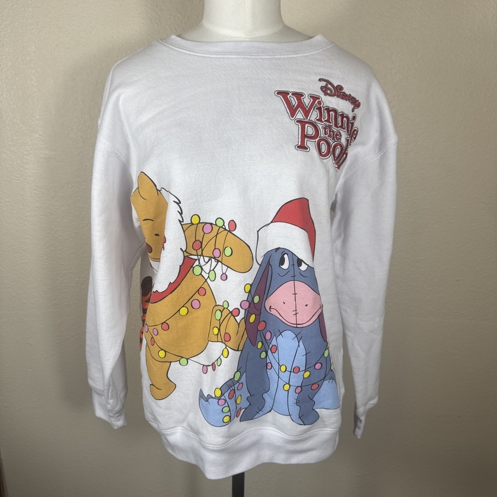 Walt Disney World Winnie the Pooh Embroidered Cotton Crewneck Sweatshirt Size XS
